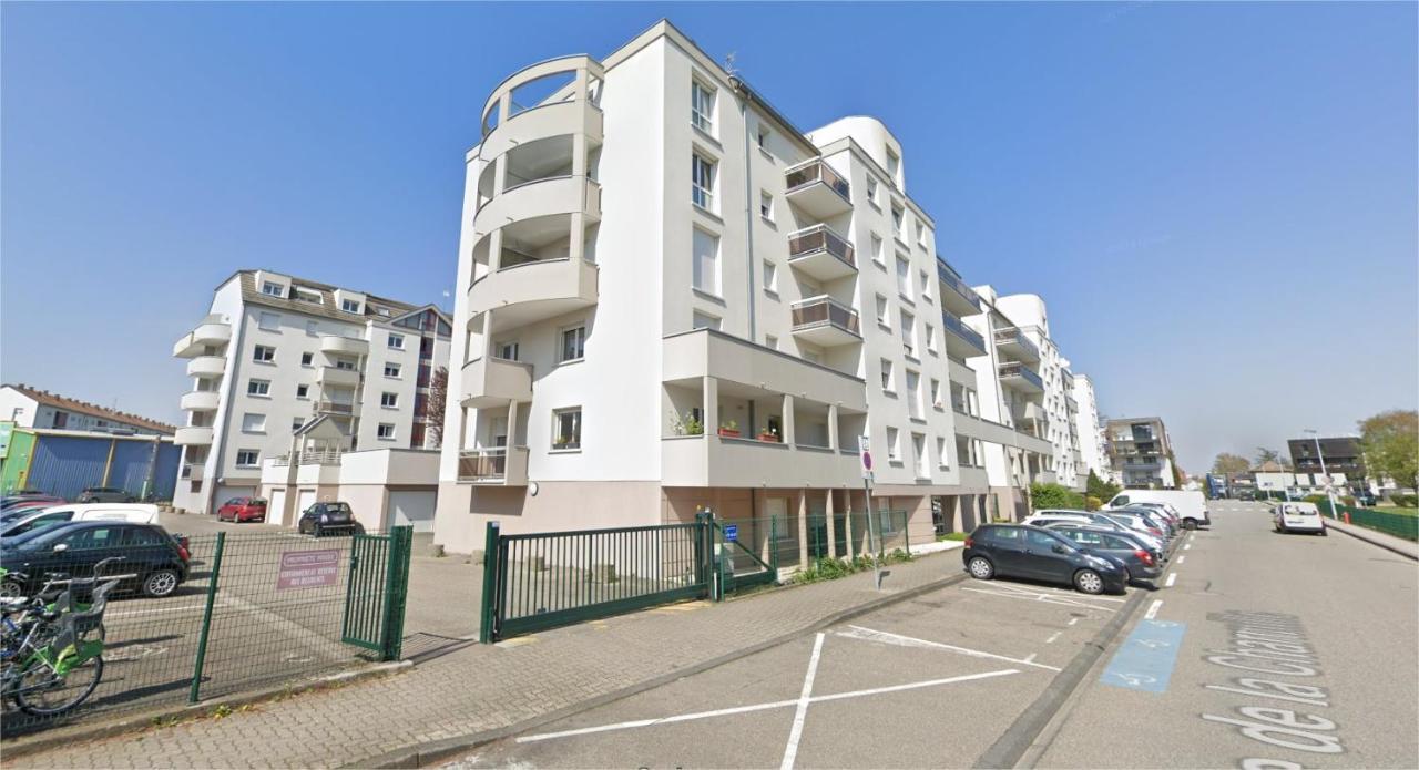 Em Life Strasbourg Apartment Luaran gambar